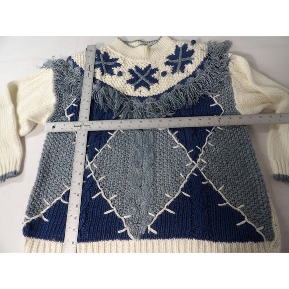 American Weekend Sweater Medium Knit 3D Vintage White Blue 80s Art - Picture 7 of 11